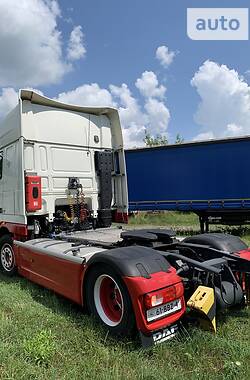 Тягач DAF XF 105 2013 в 