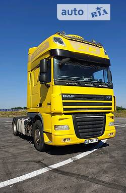 Тягач DAF XF 105 2008 в Днепре