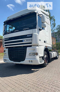 Тягач DAF XF 105 2007 в Львове