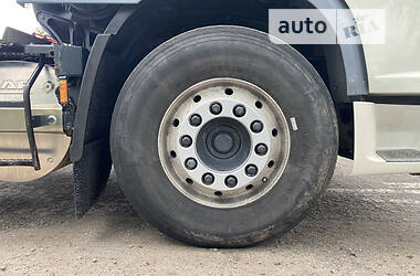 Тягач DAF XF 105 2013 в 
