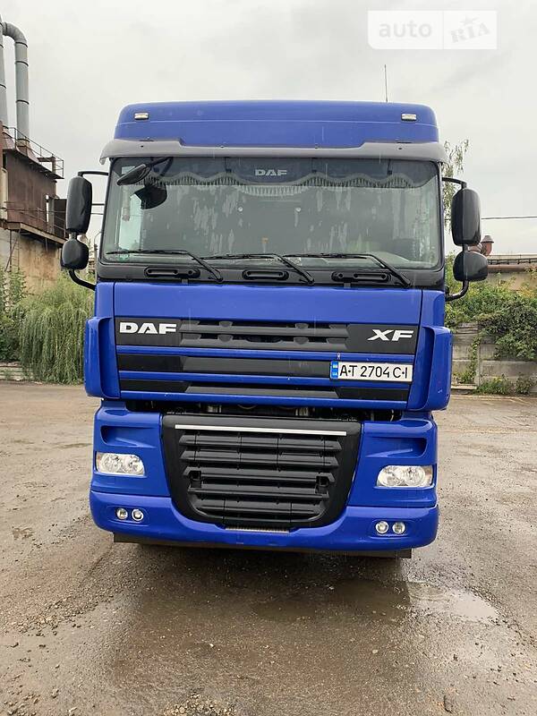 Тягач DAF XF 105 2012 в Івано-Франківську