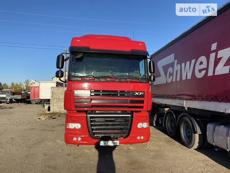 Тягач DAF XF 105 2006 в Одессе