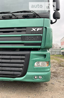 Тягач DAF XF 105 2010 в Смеле