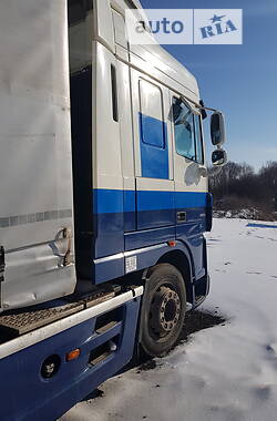 Тягач DAF XF 105 2011 в 