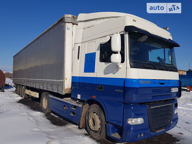 Тягач DAF XF 105 2011 в 