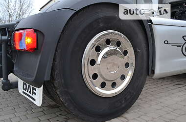 Тягач DAF XF 105 2011 в 