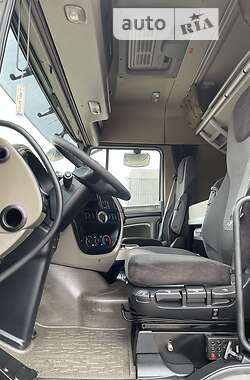 Тягач DAF XF 105 2013 в 