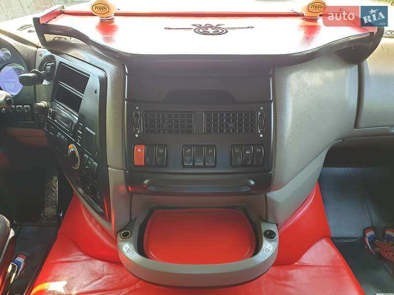 Тягач DAF XF 105 2011 в Луцке
