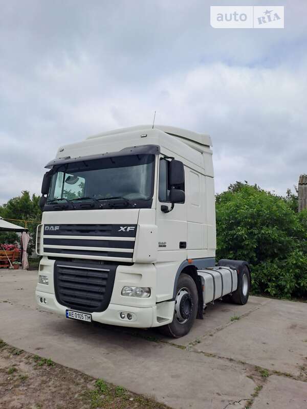Тягач DAF XF 105 2013 в Днепре