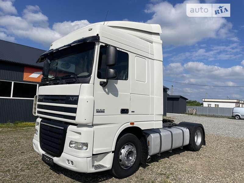 Тягач DAF XF 105 2011 в Чернівцях