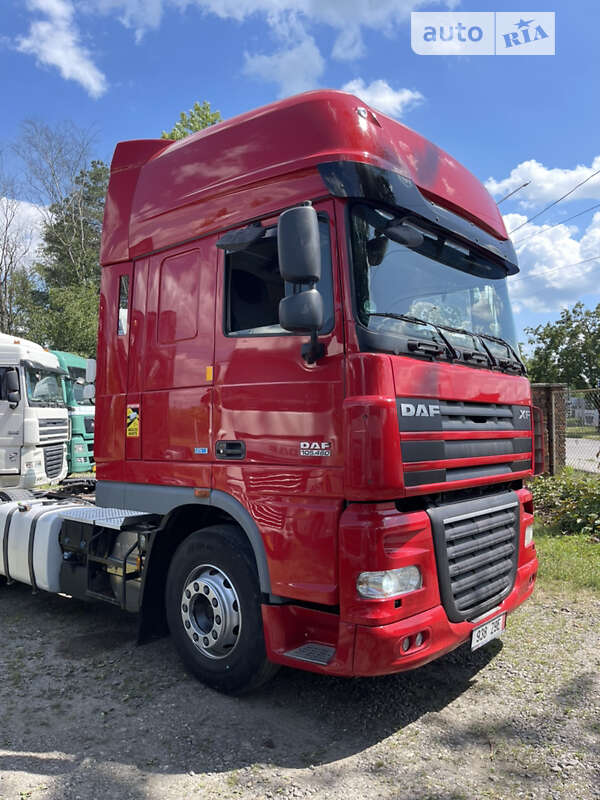 Тягач DAF XF 105 2013 в Хусте