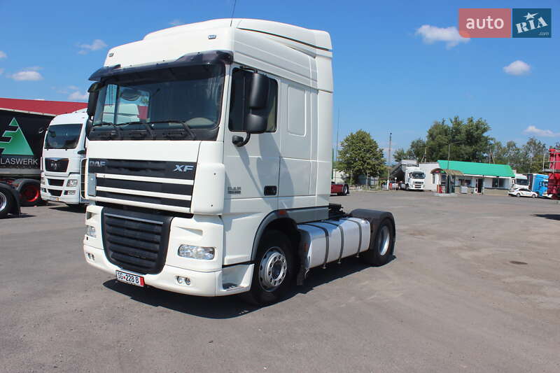 Тягач DAF XF 105 2011 в Хусте