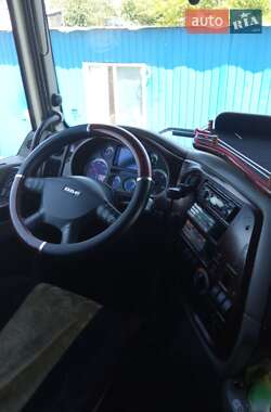 Тягач DAF XF 105 2008 в 