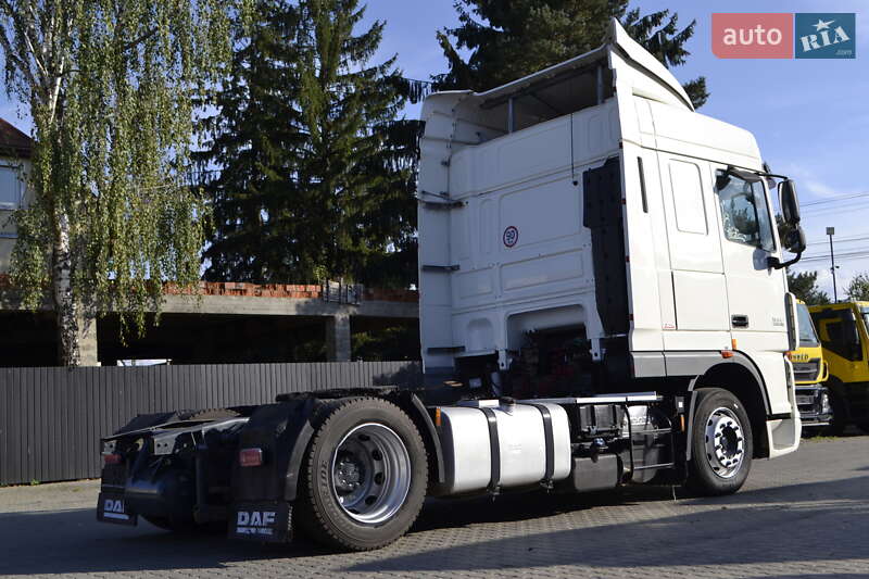 Тягач DAF XF 105 2010 в Хусте
