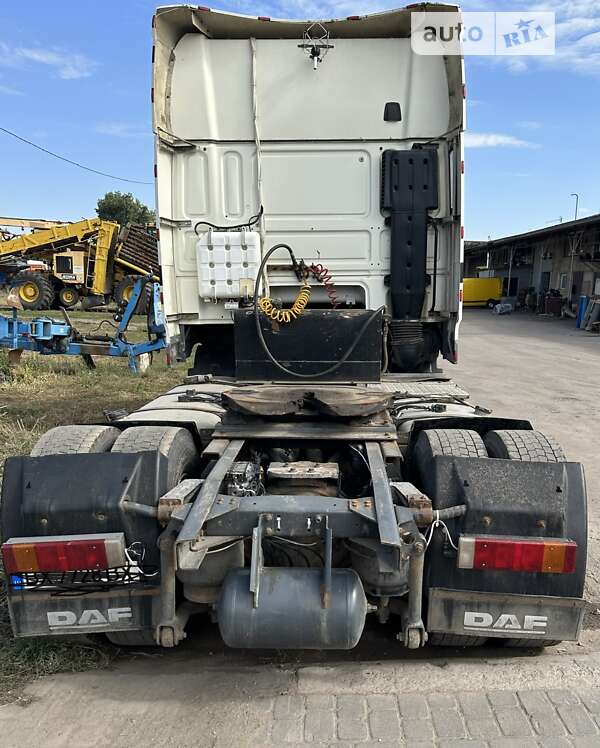 Вантажний фургон DAF XF 105 2007 в Теофіполі