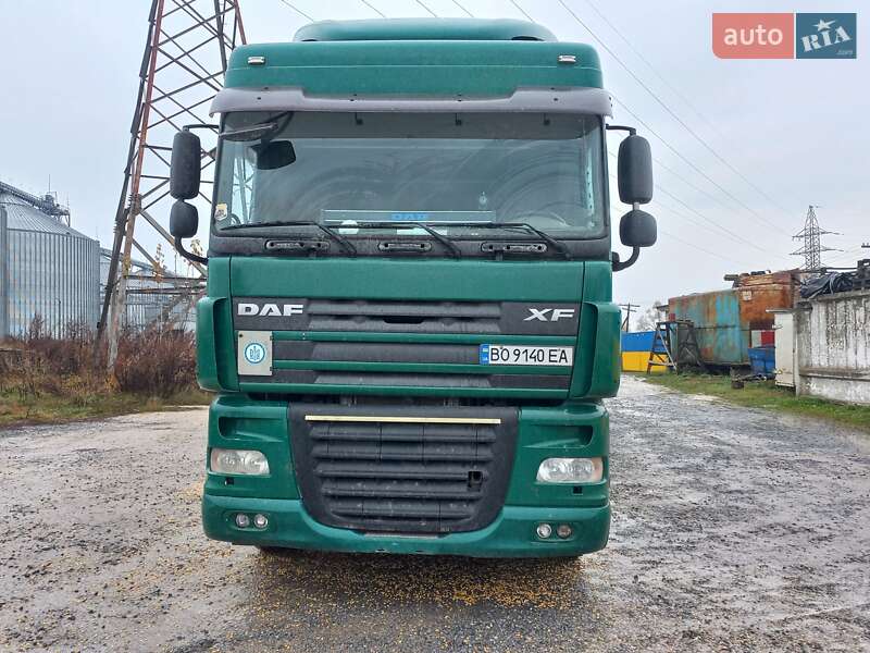 Тентований DAF XF 105 2007 в Білогір'ї