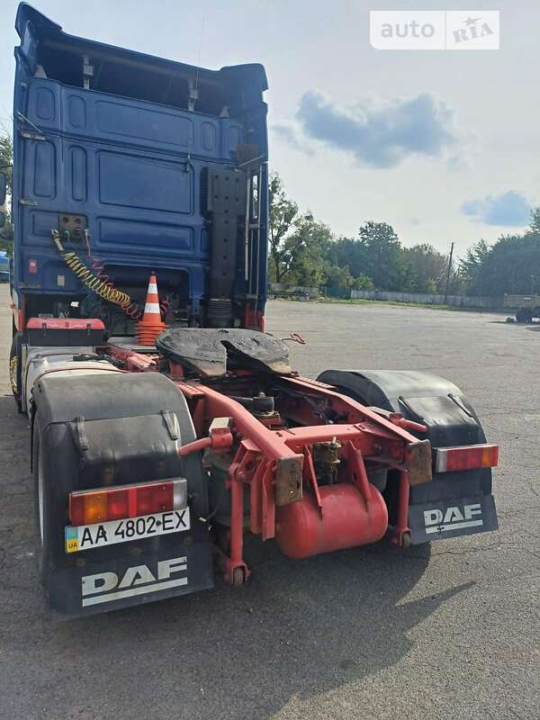 Тягач DAF XF 105 2012 в Киеве