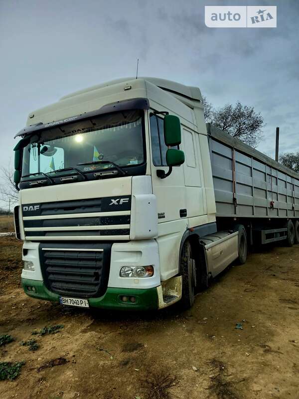 Тягач DAF XF 105 2008 в 