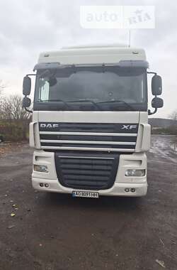 Тягач DAF XF 105 2011 в Тячеве