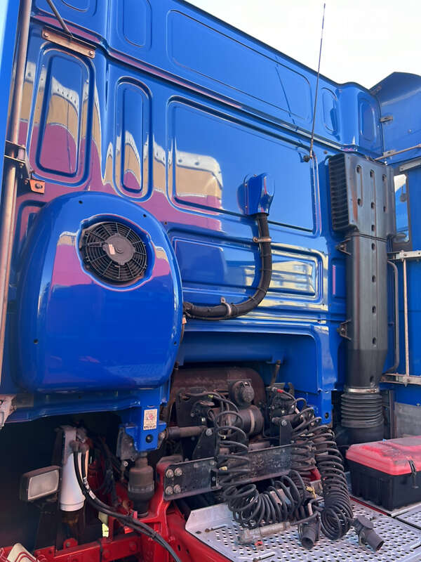 Тягач DAF XF 105 2012 в Черновцах