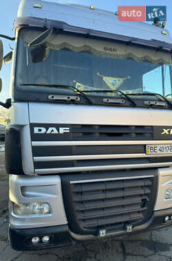 Самосвал DAF XF 105 2009 в 