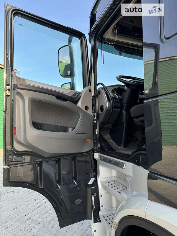 Тягач DAF XF 105 2019 в Хусті