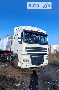 Зерновоз DAF XF 105 2011 в Лебедине