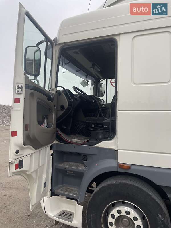 Тягач DAF XF 105 2011 в Бородянке