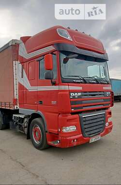 Тягач DAF XF 105 2009 в Полтаве