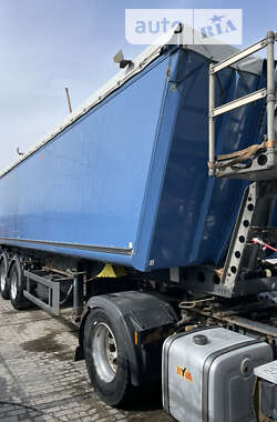 Тягач DAF XF 105 2009 в 