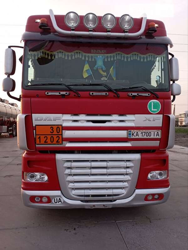 Тягач DAF XF 105 2008 в Броварах