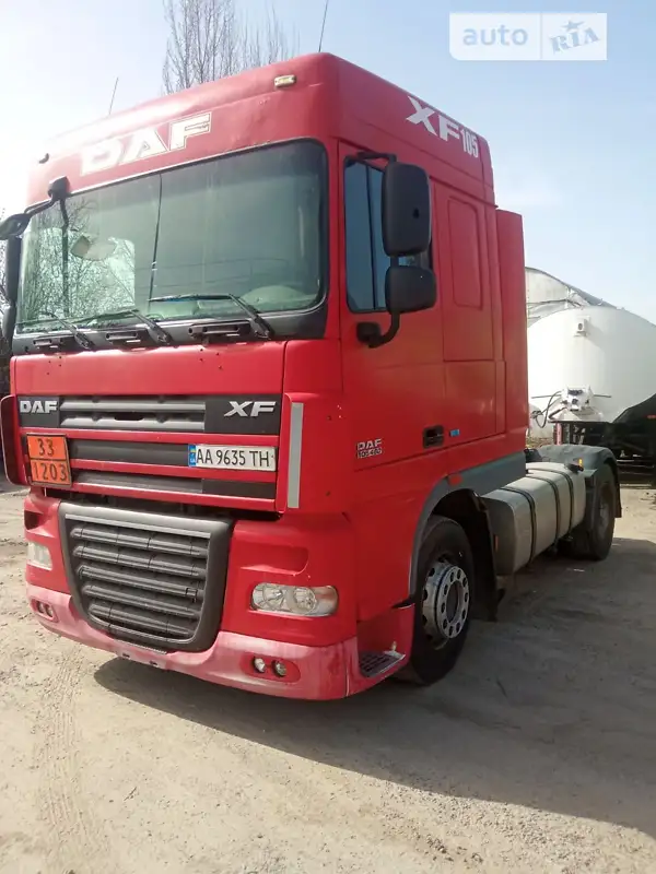 Тягач DAF XF 105 2013 в 
