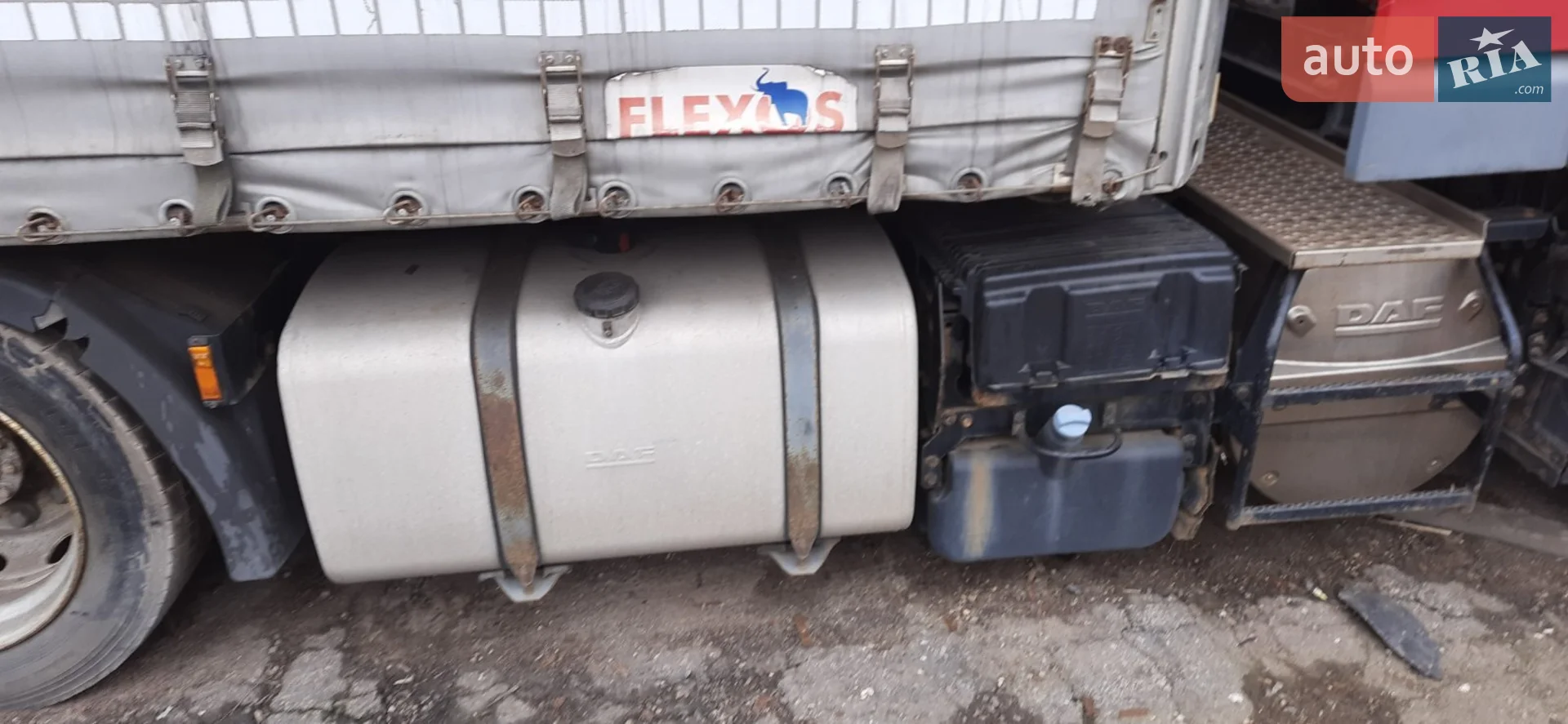 DAF XF 105 2008 VIN XLRTE47MS0E837669 фото оголошення 11 з 17