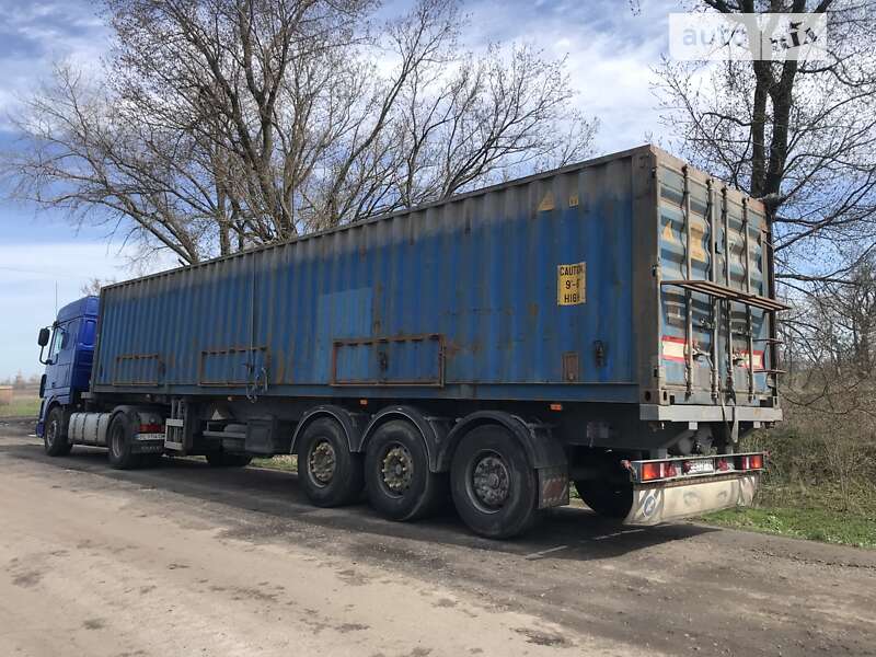 Контейнеровоз DAF XF 105 2009 в Новой Одессе