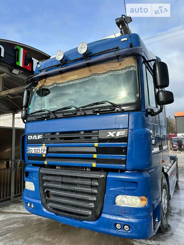 Тягач DAF XF 105 2006 в Тернополе