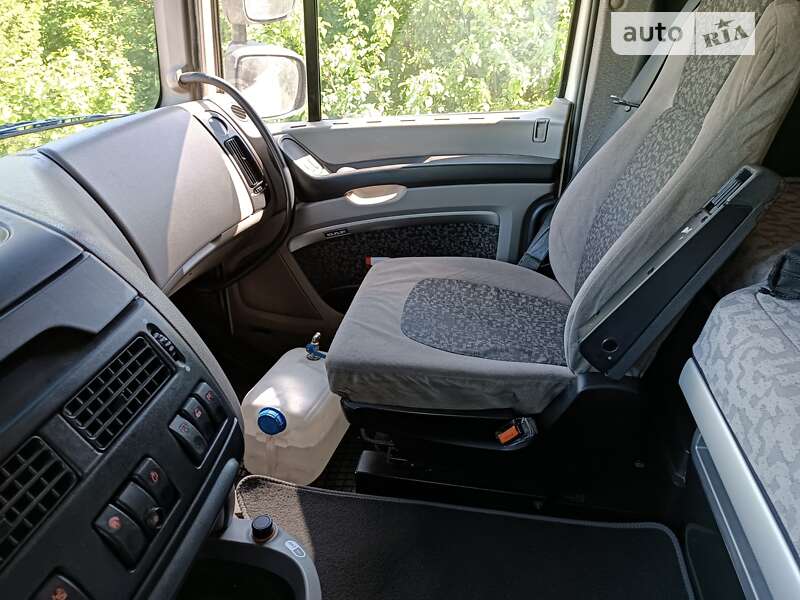 Тентованый DAF XF 105 2011 в Львове