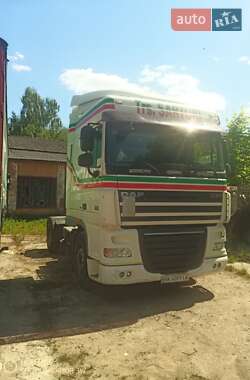 Тягач DAF XF 105 2009 в 