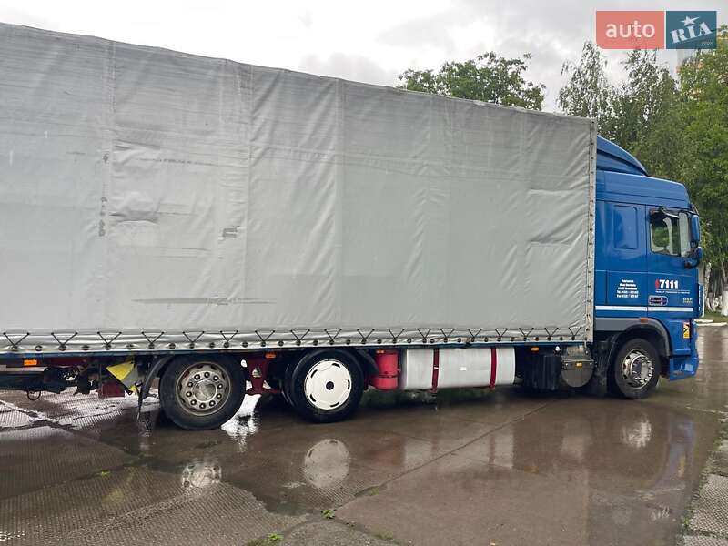Тентованый DAF XF 105 2011 в Черновцах