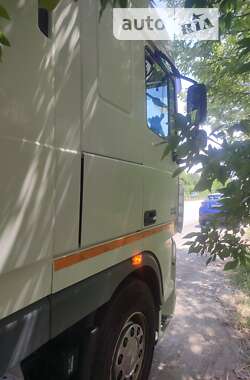 Тягач DAF XF 105 2011 в 