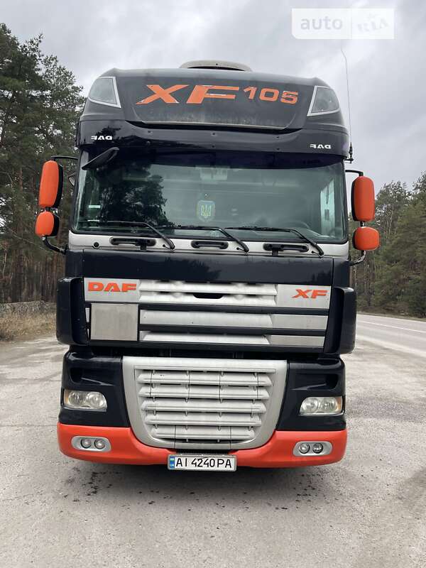 Тягач DAF XF 105 2008 в Киеве