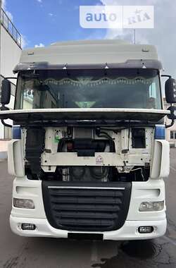 Тягач DAF XF 105 2010 в 