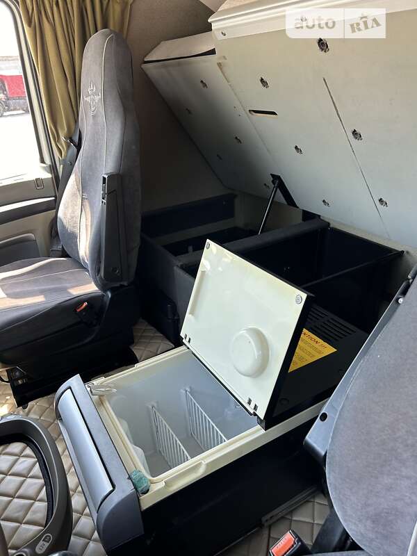 Тентований DAF XF 105 2011 в Запоріжжі