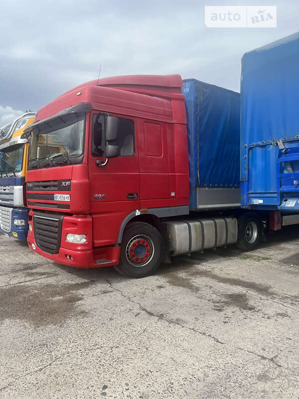 Тягач DAF XF 105 2011 в Львове