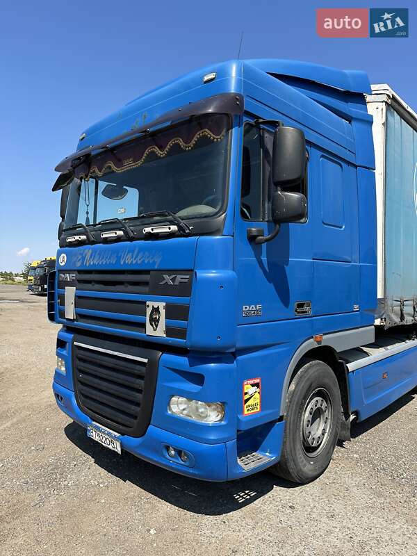 Тягач DAF XF 105 2009 в Одессе