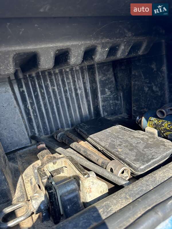 Тягач DAF XF 105 2009 в Одессе