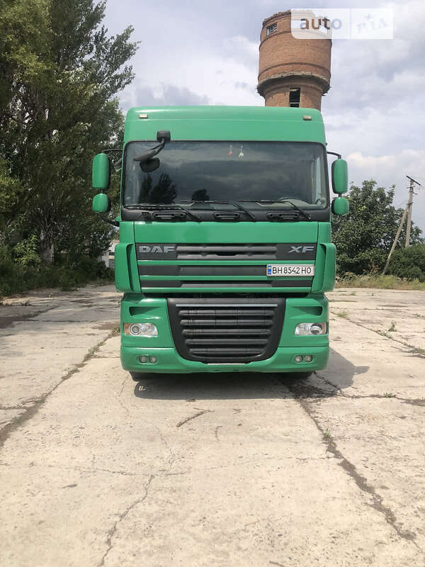 Тягач DAF XF 105 2012 в Одесі