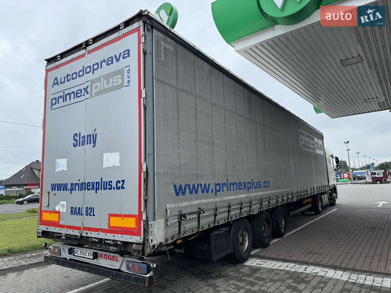 Тягач DAF XF 105 2011 в Луцке