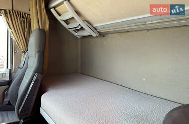 Тягач DAF XF 105 2011 в 
