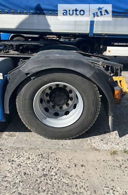 Тягач DAF XF 105 2011 в 