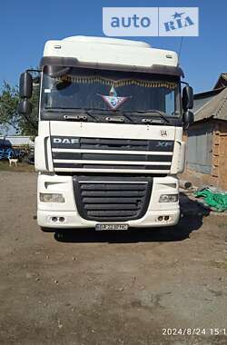 Зерновоз DAF XF 105 2007 в Новой Праге